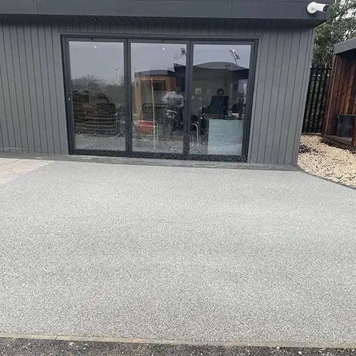 gallery-yorkshire-resin-exteriors-patio-grey-leeds